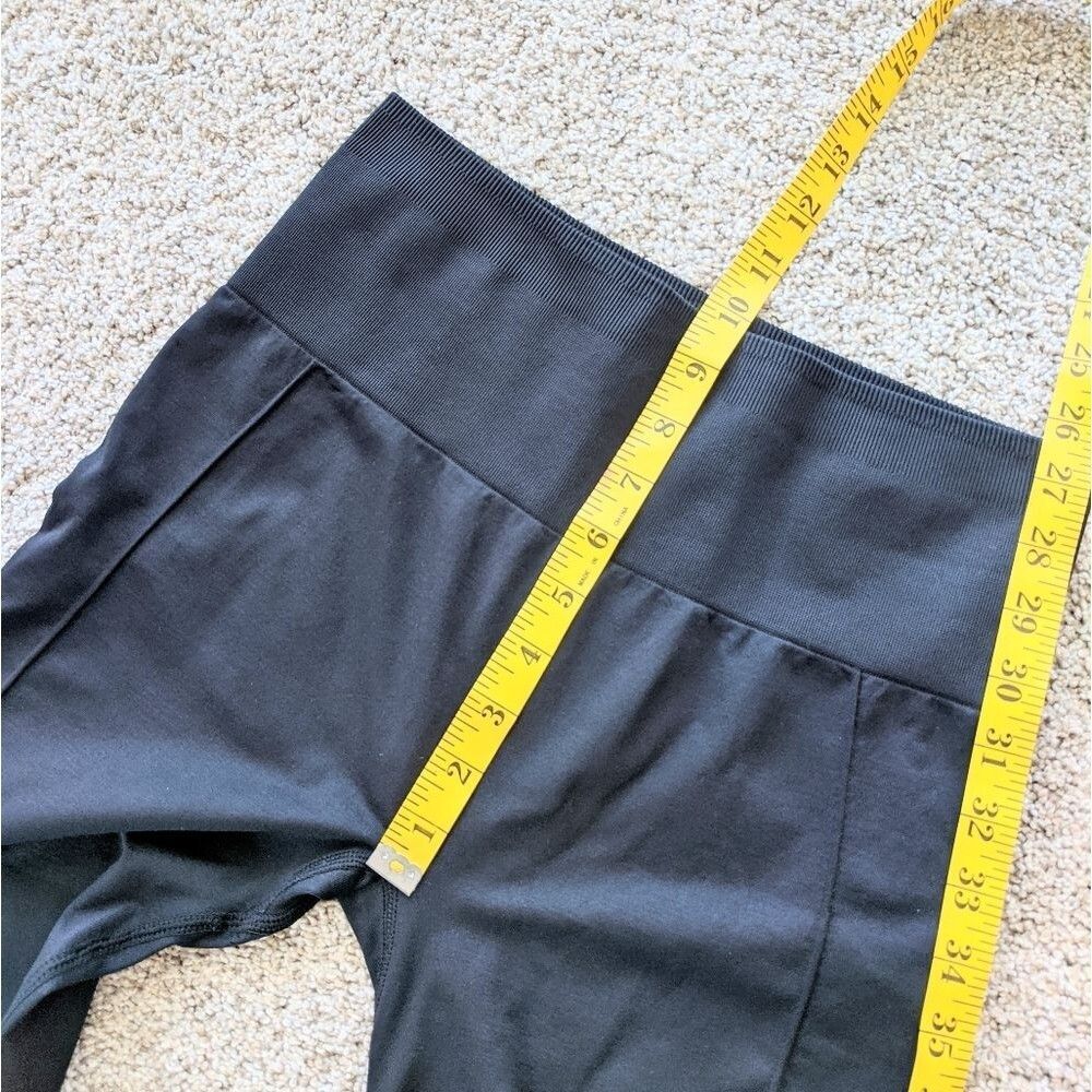 Black NWT Fabletics High Waist Leggings Mesh Side Panel Workout Yoga Activewear - Picture 5 of 9